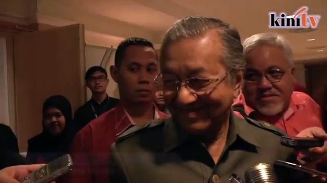 Mahathir pours scorn on new security council bill