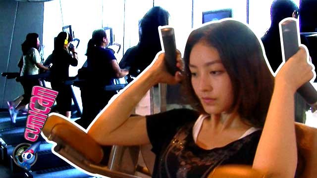 Natasha Wilona Fitnes Untuk Jaga Stamina - Cumicam 02 Desember 2015