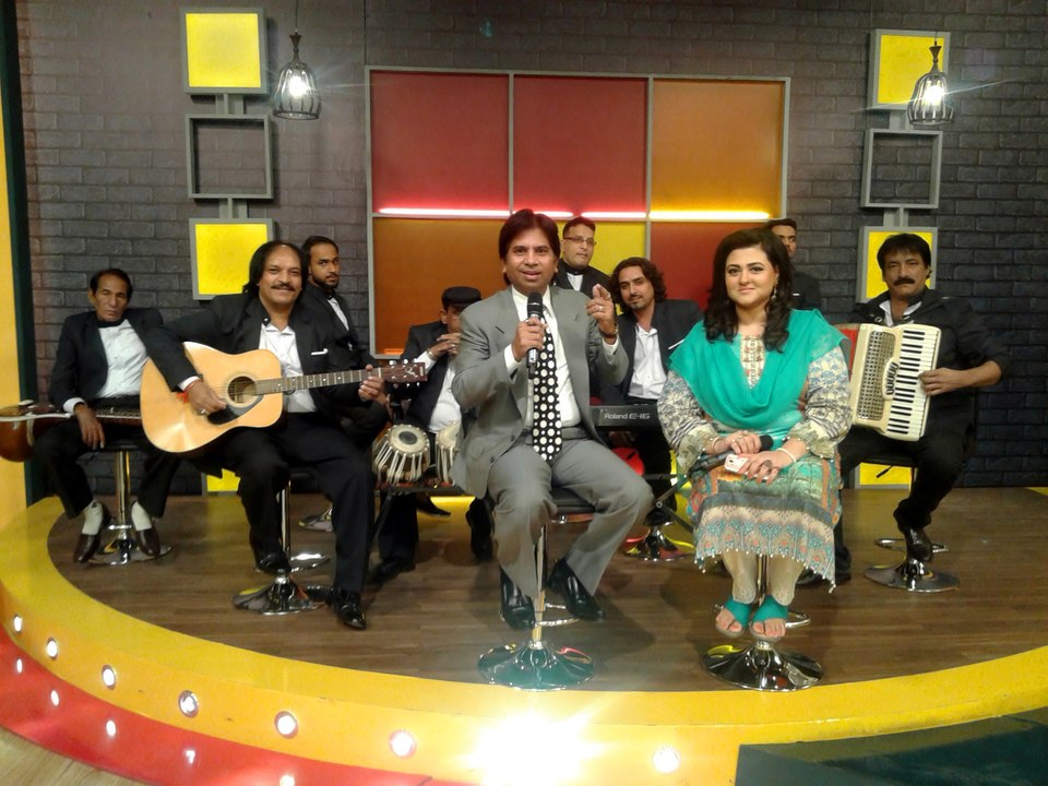 IBTEDA E ISHQ MA HUM by Sabir Hussain Aneel