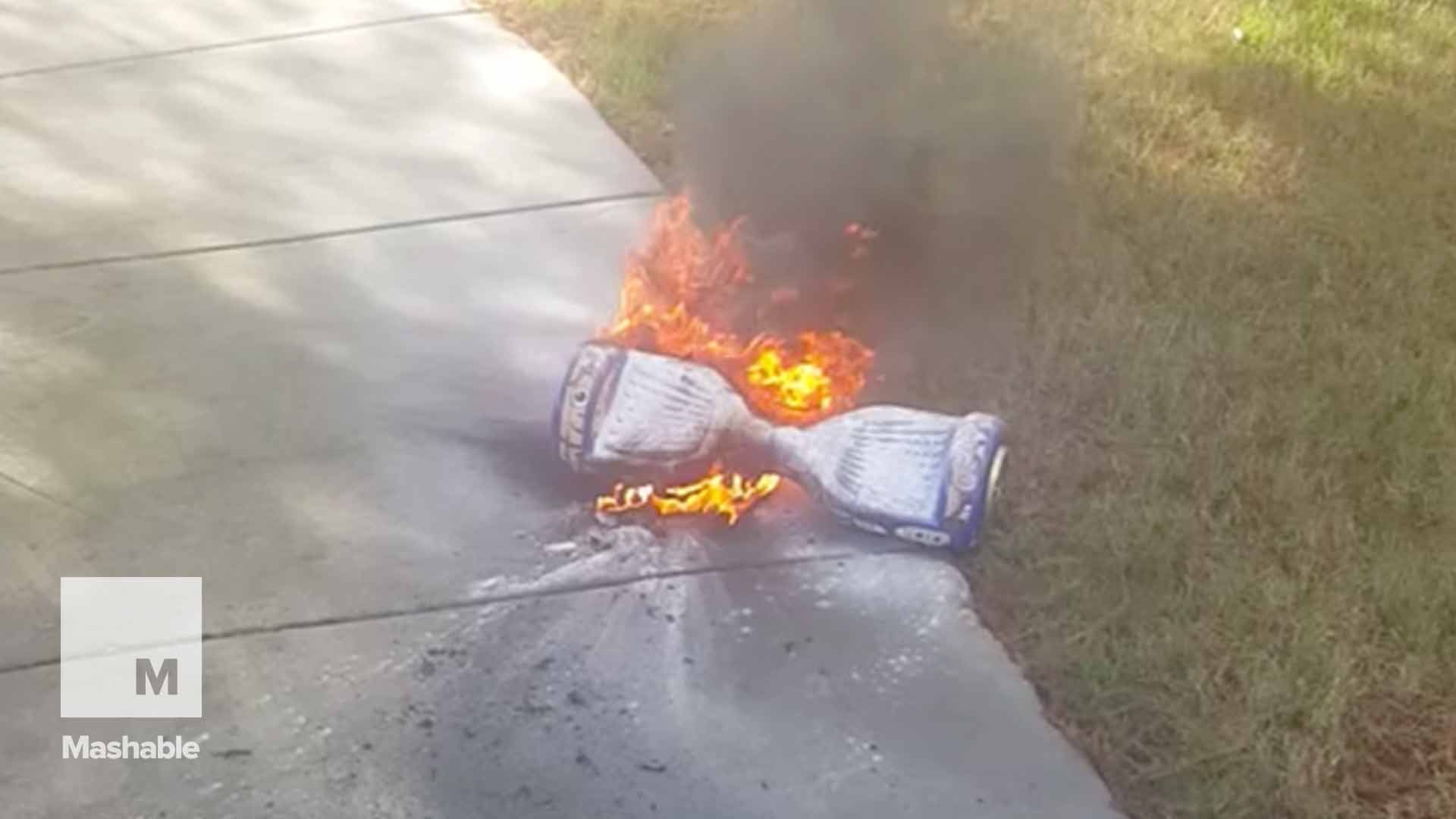 Hoverboard on fire: Man's scooter combusts on sidewalk - video Dailymotion