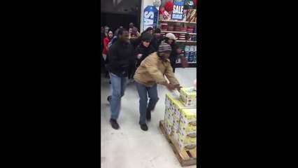 White Lady steals from a black kid! black friday 2015