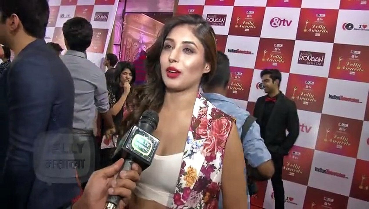Watch_ Kritika Kamra Walks The 14th Indian Telly Awards Red Carpet