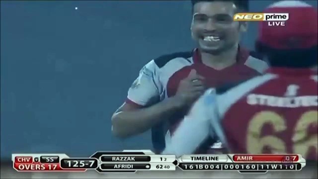 Mohammad Amir Clean Bowled Shahid Afridi in BPL 2015