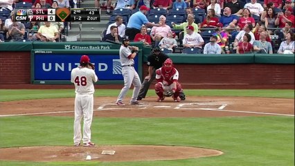 Funny Animals: Squirrel climbs netting, runs into dugout