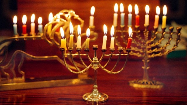 5 myths about Hanukkah