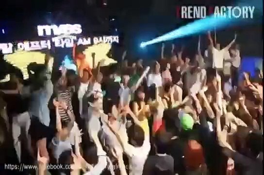 Nhạc Sàn Cực Mạnh 2015 ▶ Nhạc Vũ Trường Sôi Động 2015 ♫ Gái Quẩy Trong Bar