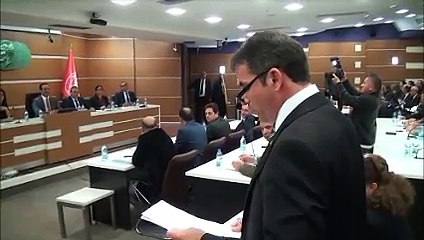 Bornova Meclisi’nde Başkan'a Kritik Soru