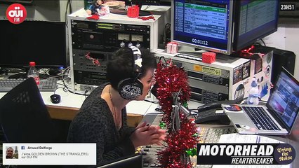 OUI FM en direct vidéo /// La radio s'écoute aussi avec les yeux (AUTO-RECORD) (2015-12-02 20:11:56 - 2015-12-03 06:16:48)