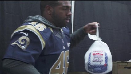 NFL Players in a giving mood for Thanksgiving