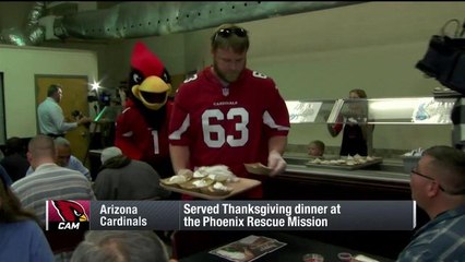 49ers & Cardinals give back during Thanksgiving season