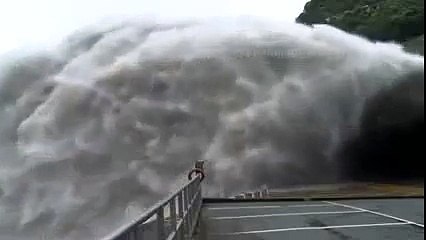 Flood in Taiwans Dam - Bizarre _ Weird Videos