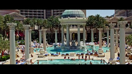 LA GRANDE SCOMMESSA Trailer Italiano #2 (2016) - Christian Bale, Brad Pitt [HD]