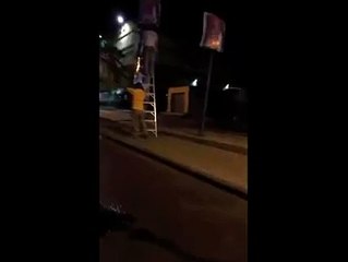 Hombres dispararon a una persona tras ser sorprendidos quitando propaganda de la oposición venezolana