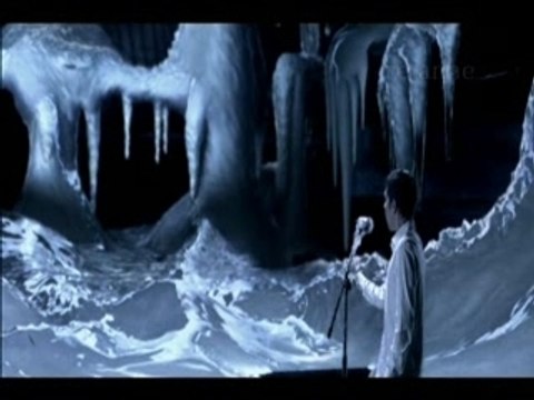 LE FEU SUR LES PLANCHES