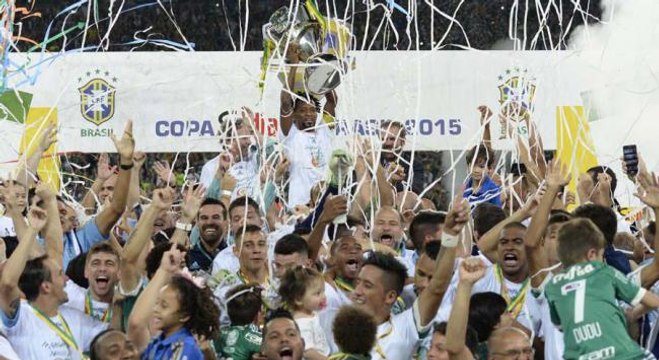 Palmeiras vence o Santos nos pênaltis e é campeão da Copa do Brasil