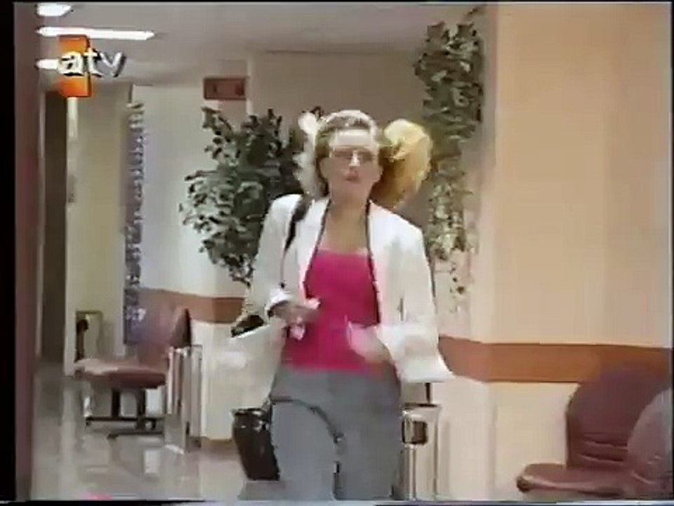 Boyle mi Olacakti - Murat, Şebnemi feci dövüyor 50.bölüm 2.Sezon Finalinden (Temmuz 1999)