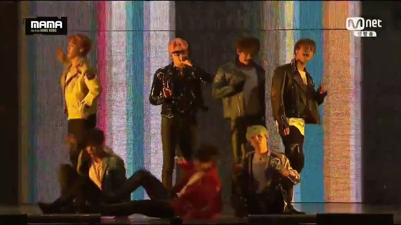 BTS MAMA 2015 RUN [HD] 151202