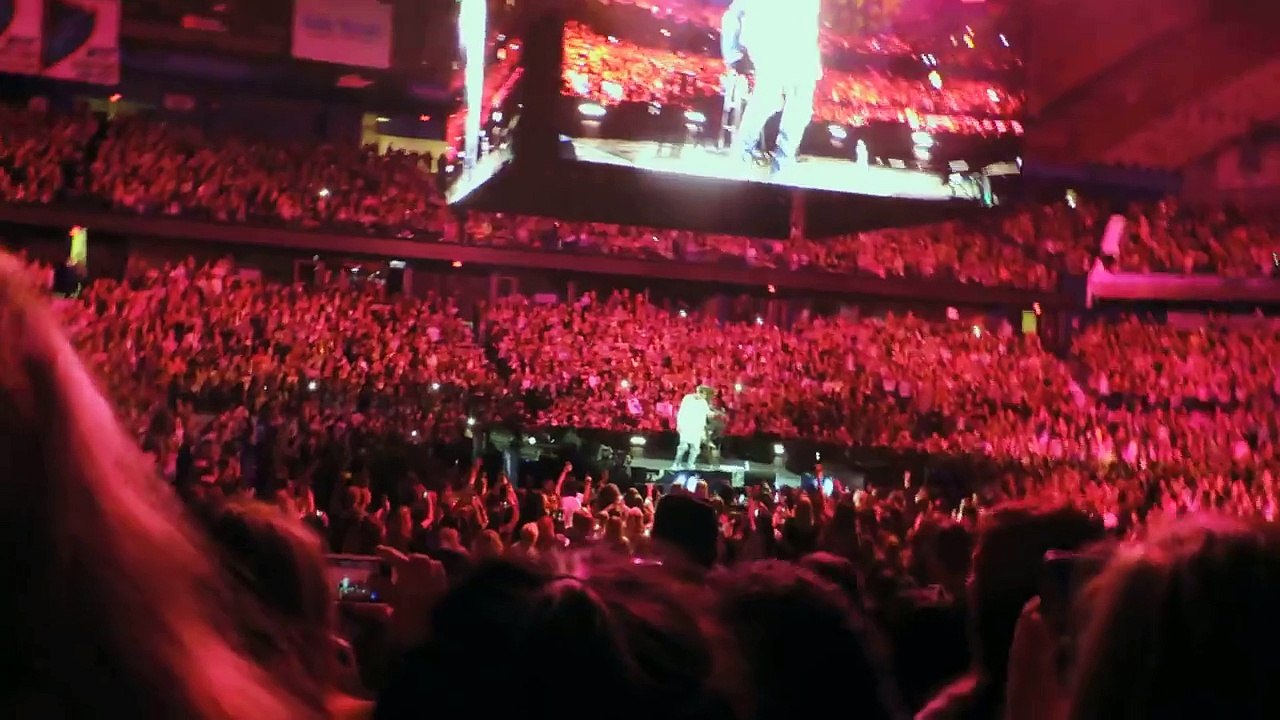 Justin Bieber & Dan Kanter _Home To Mama_ An Evening With JB Chicago