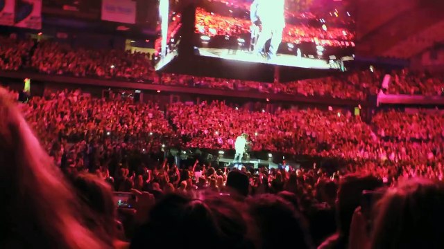 Justin Bieber & Dan Kanter _Home To Mama_ An Evening With JB Chicago