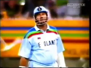Wasim Akram -> The King Of Swing -> What A Bowler He Is