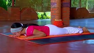 Dhanurasana yoga to relieve joint pain