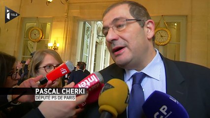 Le projet de déchéance de la nationalité française met la gauche mal à l'aise