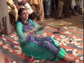 Billo Thumka Aima khan shadi Mujra Burewala