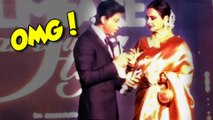 OMG: Shahrukh Khan Talks 'Dirty' With Veteran Diva Rekha