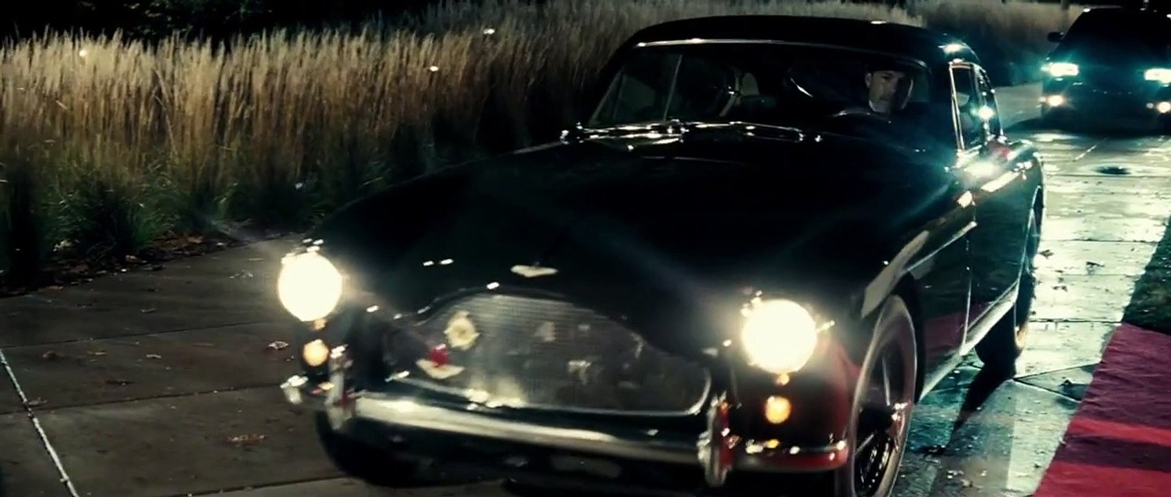 Batman-v-Superman-Dawn-of-Justice--official-trailer