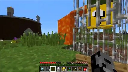 Minecraft_ ELF HUNTER CHALLENGE GAMES - Lucky Block Mod - Modded Mini-Game