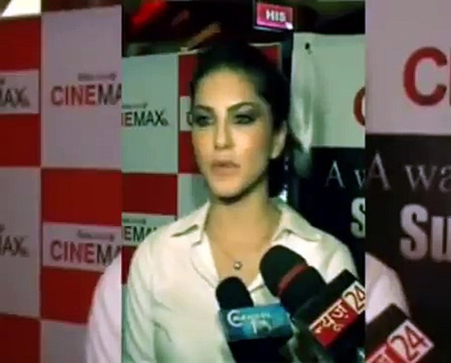 Sunny Leone husband is using her