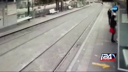 Destruction de la maison d'un terroriste dans le quartier de Shouafat se transforme en affrontement