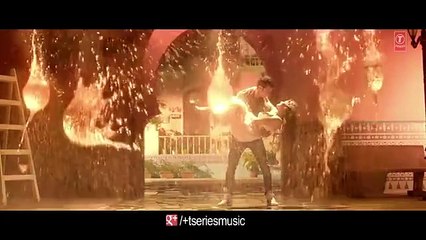 Tumhe Apna Banane Ka heart emoticon Hate Story 3 Zareen Khan, Sharman Joshi