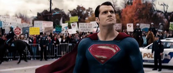 Batman V Superman L'Aube de la Justice - Bande Annonce Offic