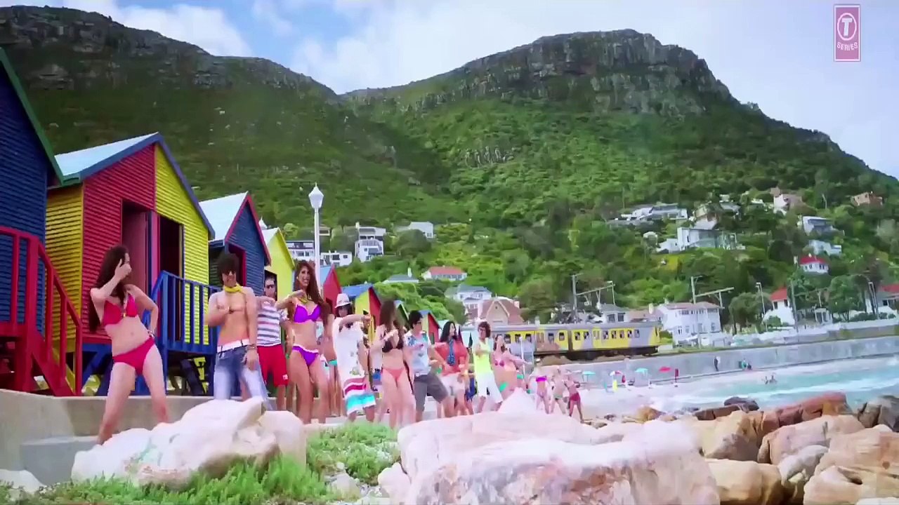 Aaj Blue Hai Pani Pani Sunny Sunny (Yaariyan) Full Video Song HD
