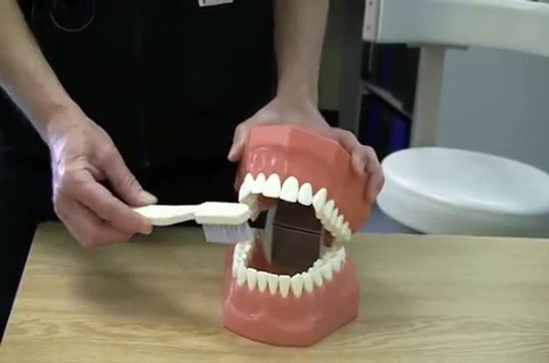 Brushing-Techniques