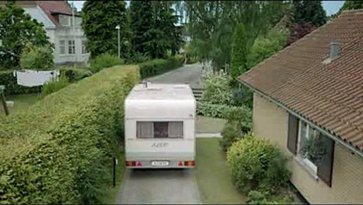 Familien Jul – officiel trailer - Full Movie