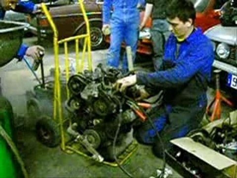 Moteur 1.9 309 diesel sur un diable