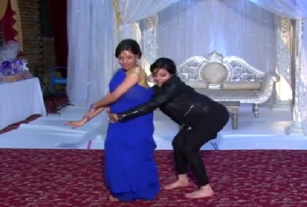 Desi Girls Wedding Dance on Tery Rang Baly Baly