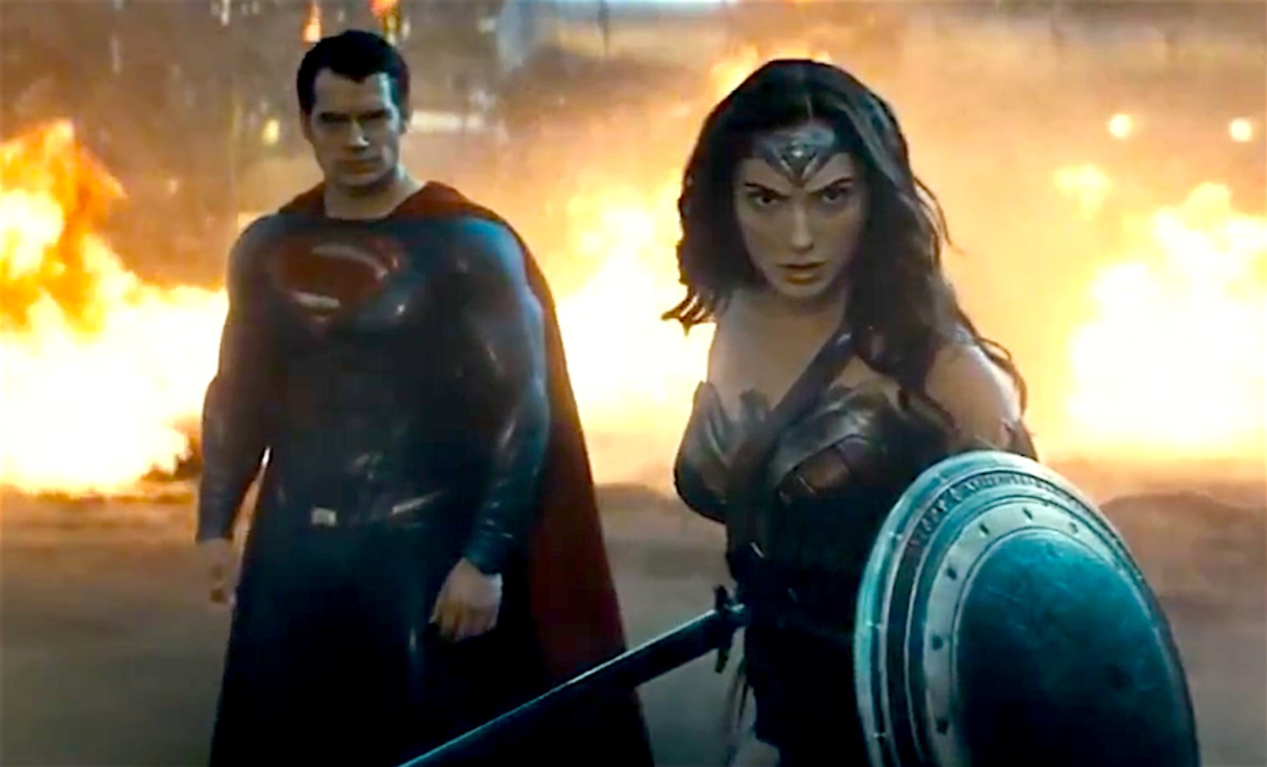 Batman v Superman: Dawn of Justice - Official Trailer 2 - video Dailymotion