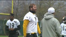 Ben Roethlisberger passes the concussion protocol