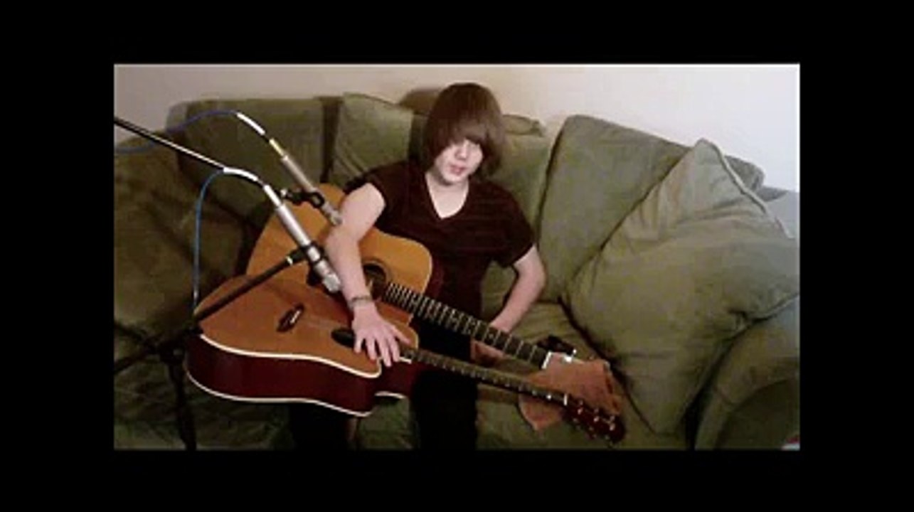 OMG!! He is playing two guitars at a time??