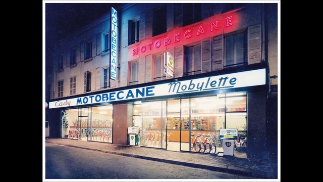 MAGASINS MOTOBECANE, département 75 au 84