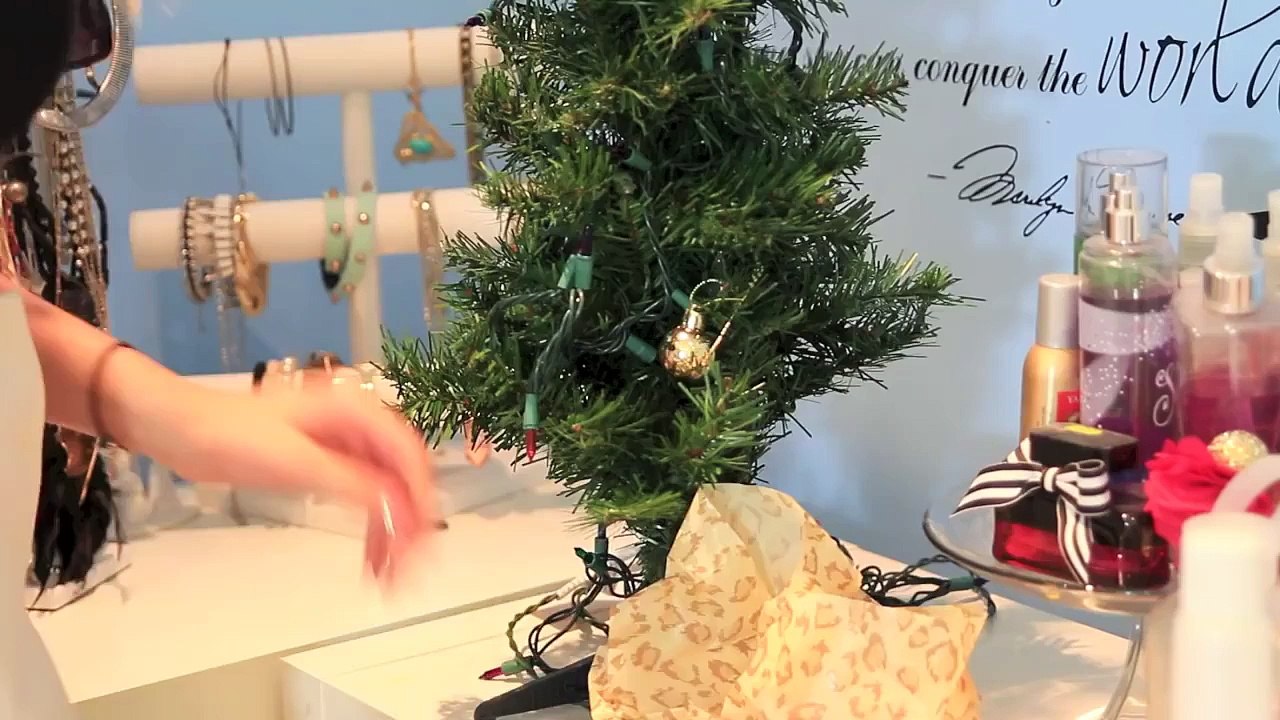 DIY Weird Christmas Presents You NEED To Try!