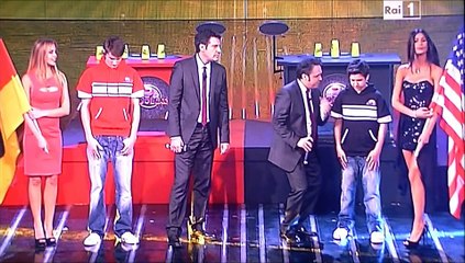 Federica Nargi & Costanza Caracciolo Red or Black 22.3.2013