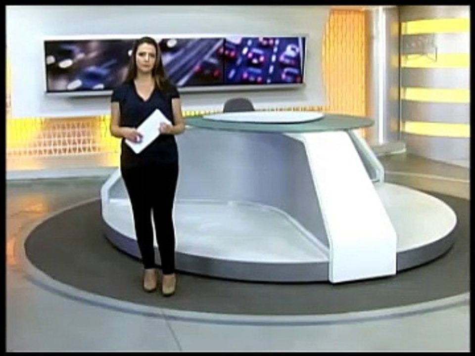 EM CADA ESQUINA UM FLASH