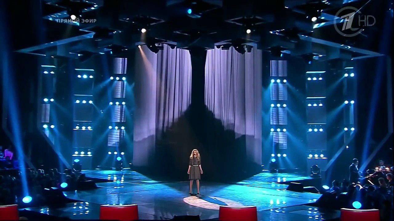 девушка великолепно перепела Лару Фабиан на русском и в оригинале!