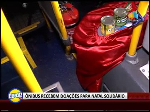 ÔNIBUS RECEBEM DOAÇÕES PARA NATAL SOLIDÁRIO