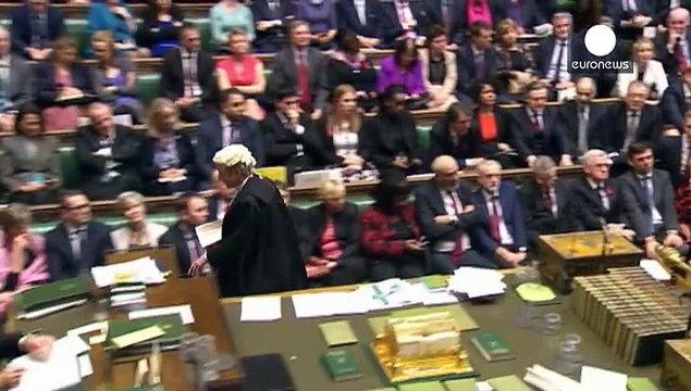 Britisches Parlament stimmt für Luftangriffe gegen IS-Miliz in Syrien