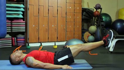 What Is the Difference Between a Leg Lift & a Thigh Lift?